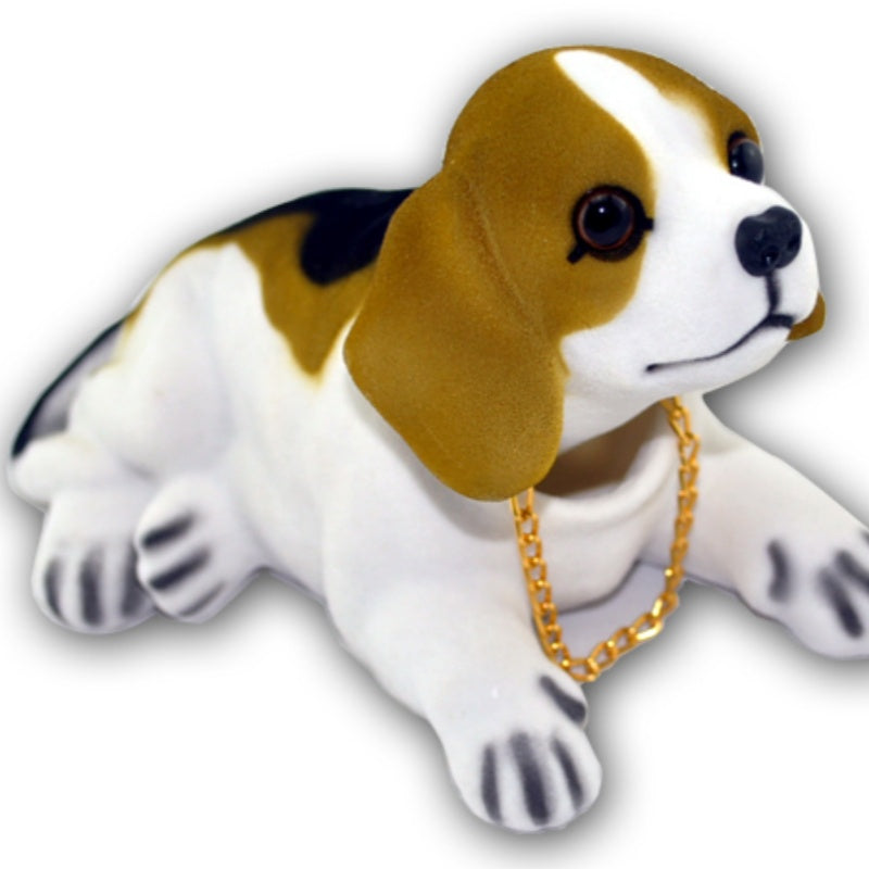 🎉 2026-udsalg — over 12.000 solgt! 🐶 Sød hundebobblehead – nikker med i hvert sving – 10 racer, blød plys, guldkæde – bringer smil på hver køretur 🚗