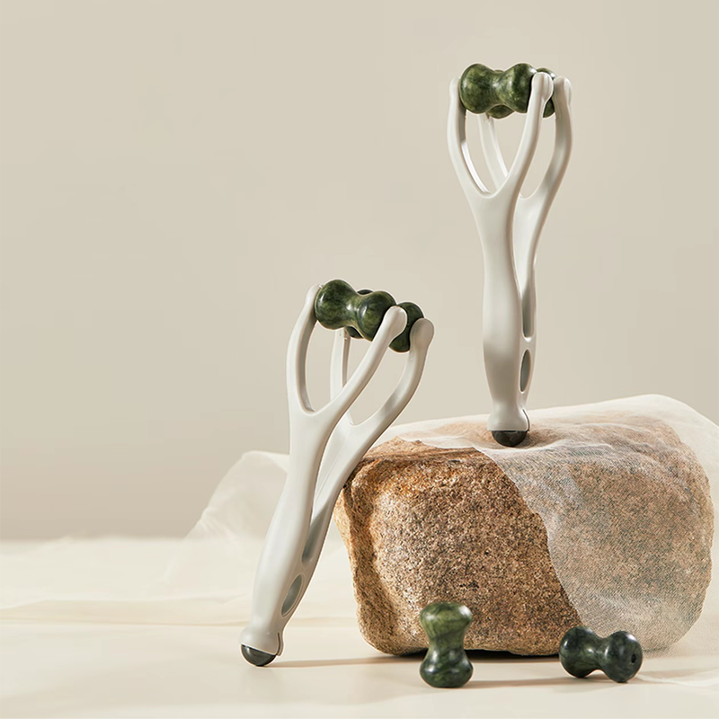 Massage­set i Naturlig Sten: Skrapbräda, Fingerklämma & Ægformet Massageappara