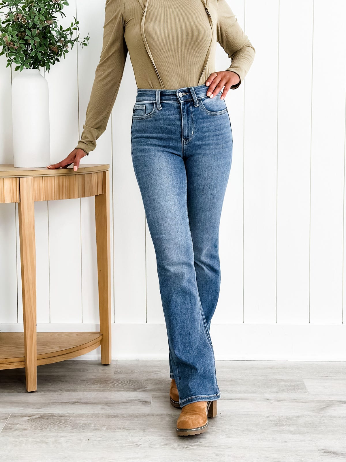 Holy Grail Bootcut-jeans med mavekontrol 🔥👖