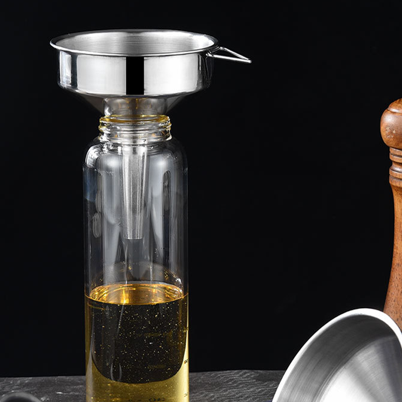 🍳 TIDSBEGRÆNSET TILBUD – 50 % RABAT! ✨ Køkkentragt i rustfrit stål – alsidig & pladsbesparende 🧺