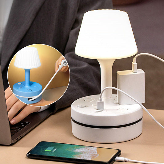 3-udtags stikdåse med 2 USB-A- og 2 USB-C-porte samt indbygget bordlampe