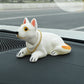 🎉 2026-udsalg — over 12.000 solgt! 🐶 Sød hundebobblehead – nikker med i hvert sving – 10 racer, blød plys, guldkæde – bringer smil på hver køretur 🚗