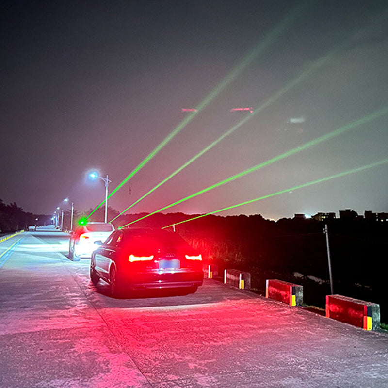 🚗 Vandtæt laseradvarselslampe til bil – høj synlighed, oplades med USB-C